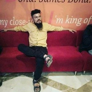 Meet your Posher, Ashfaq